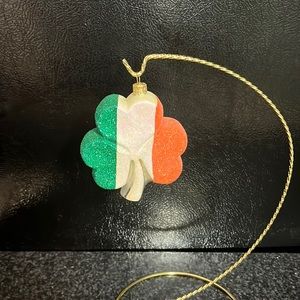 Glass blown handmade glass blown shamrock